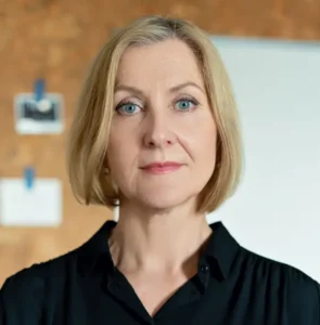 Caroline Bennett